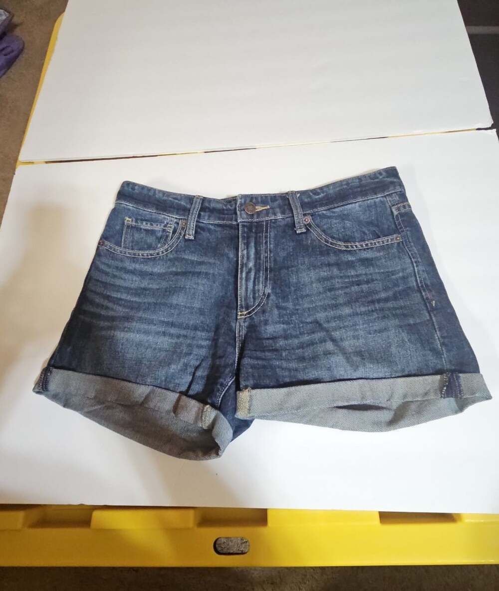 Lucky Brand Denim Shorts Size 4/27 Blue Cuffed Denim
